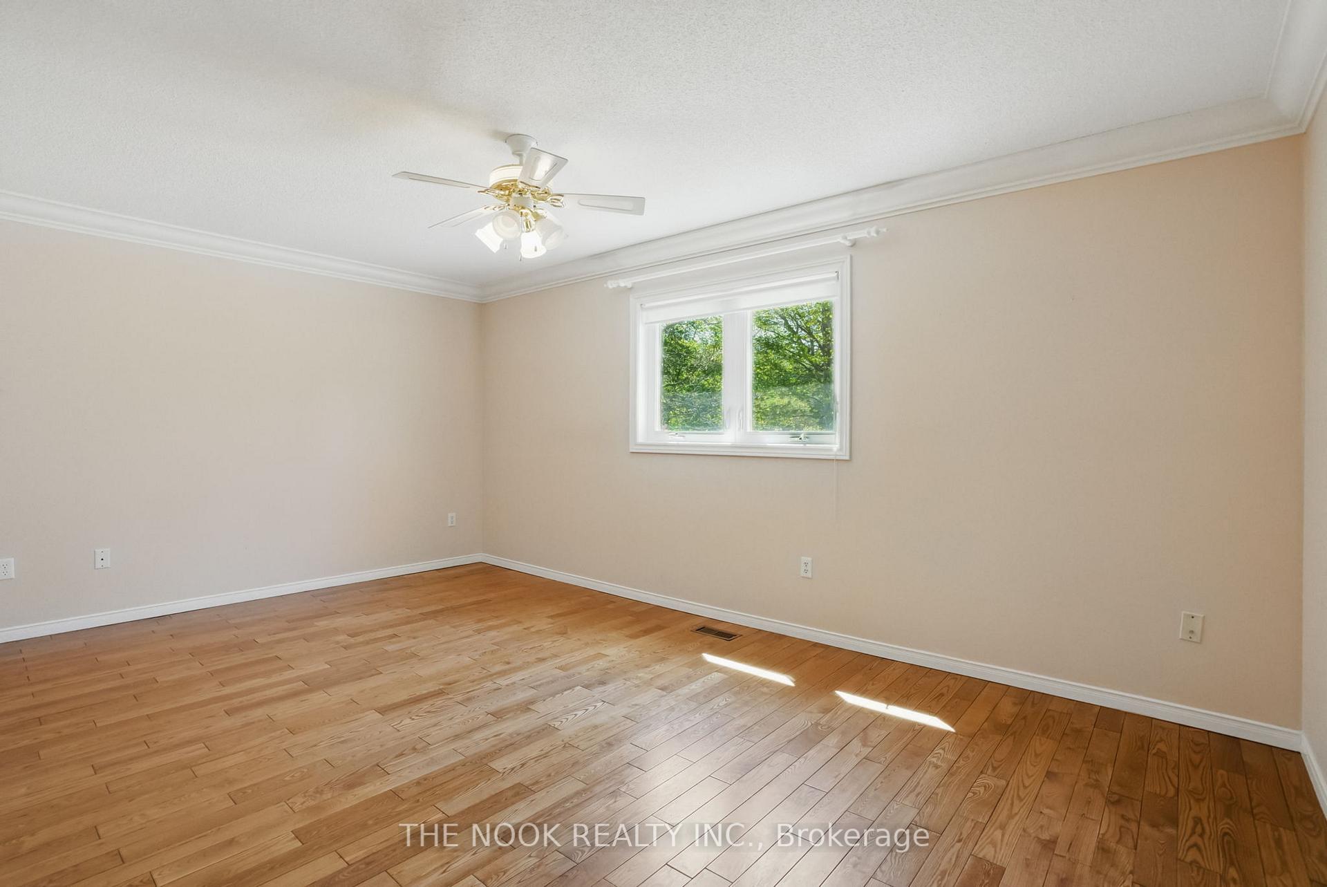 Photo 11 of 72 Silver Birch Avenue, Wasaga Beach — HOMEH