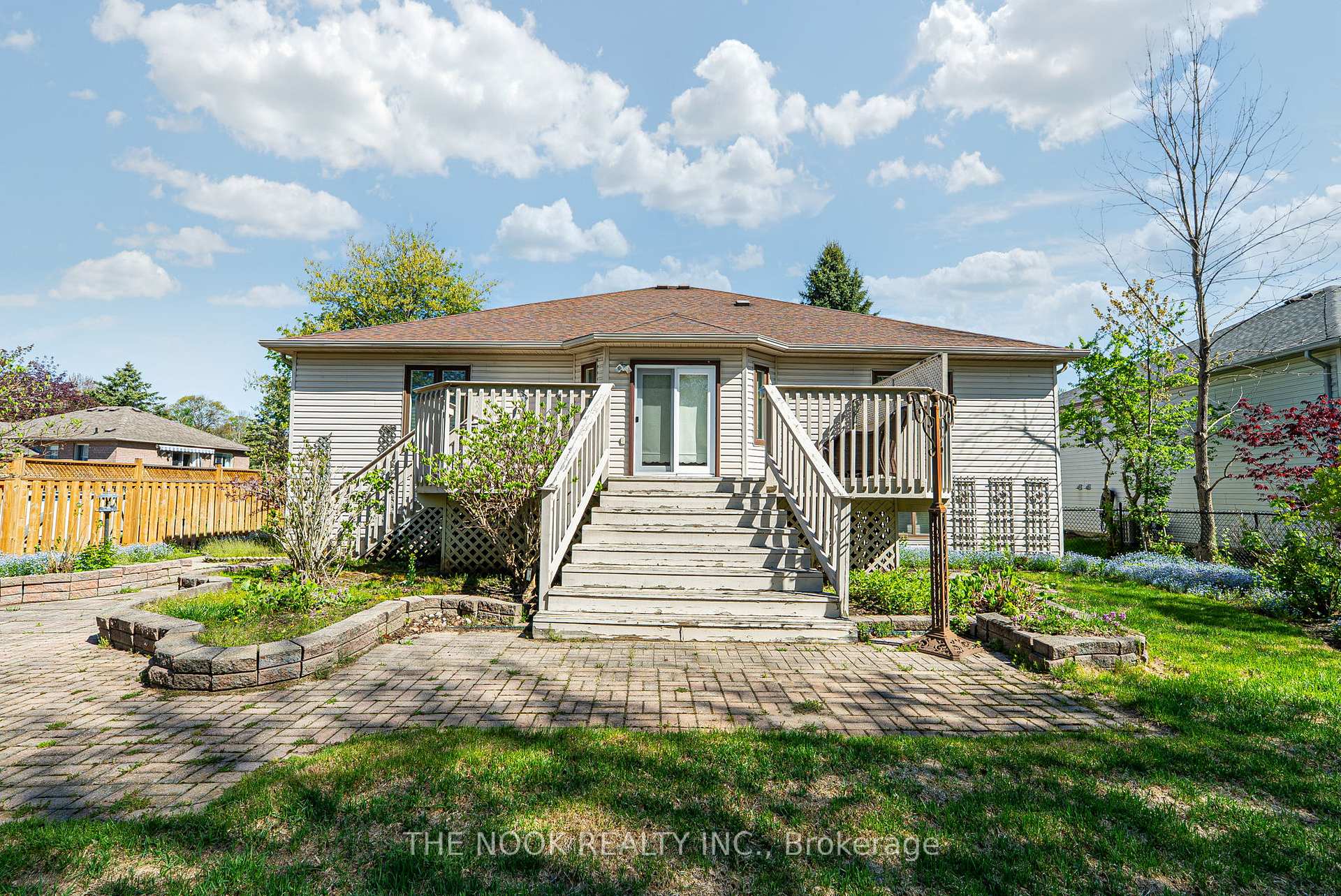 Photo 43 of 72 Silver Birch Avenue, Wasaga Beach — HOMEH