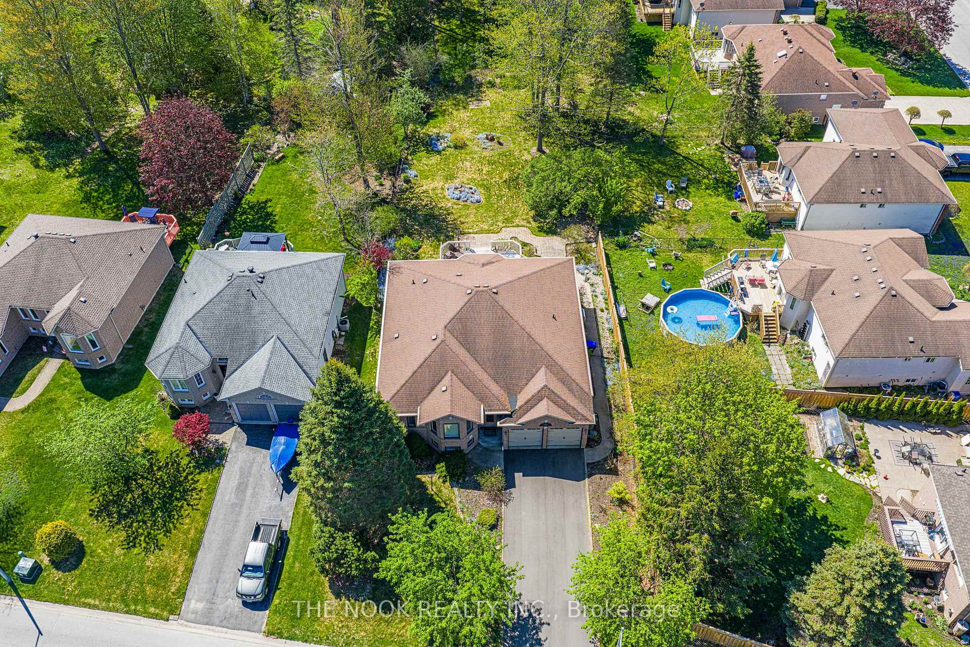 Photo 47 of 72 Silver Birch Avenue, Wasaga Beach — HOMEH