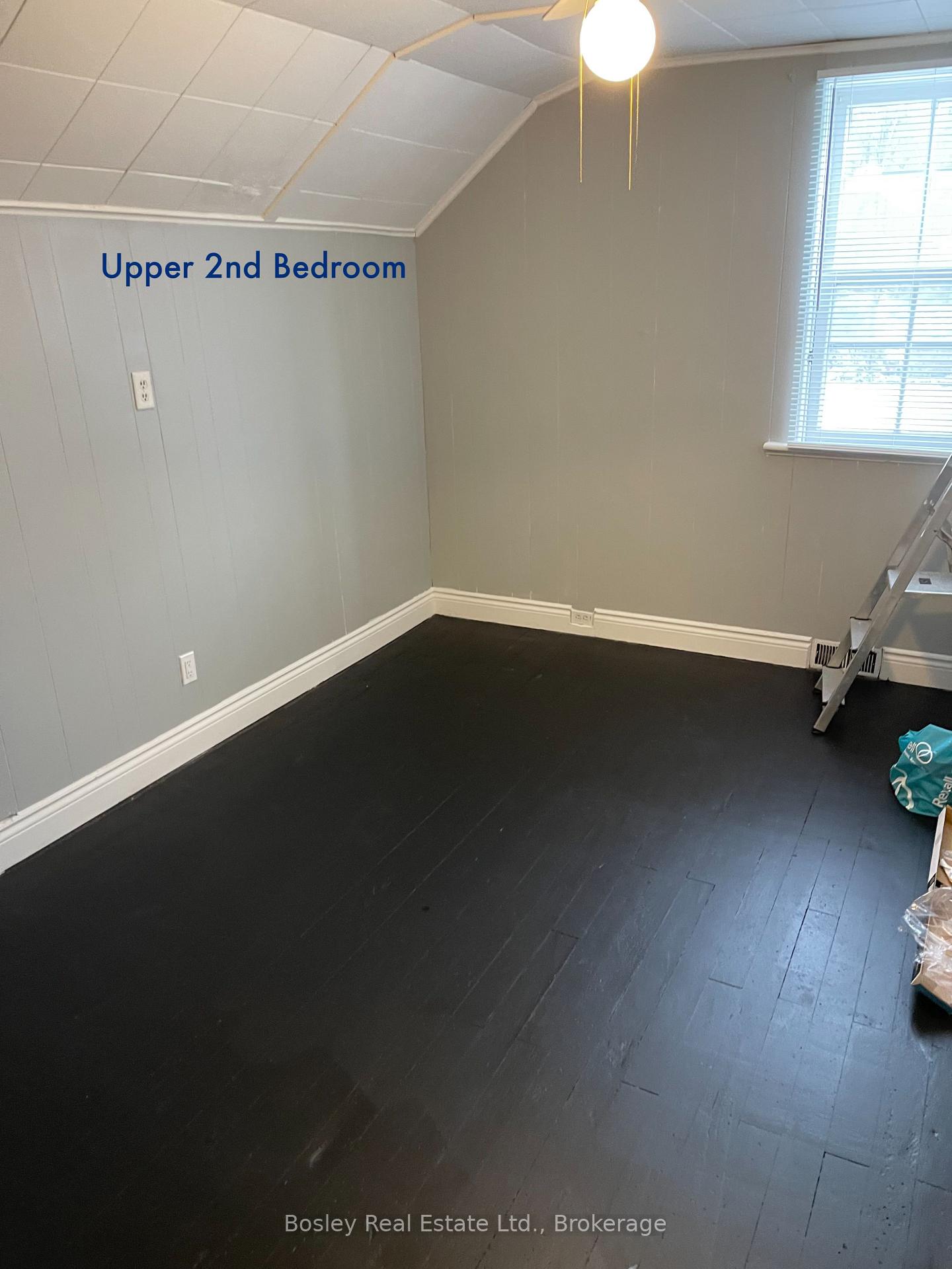 Photo 20 of 381 Gloucester Street, Midland — HOMEH
