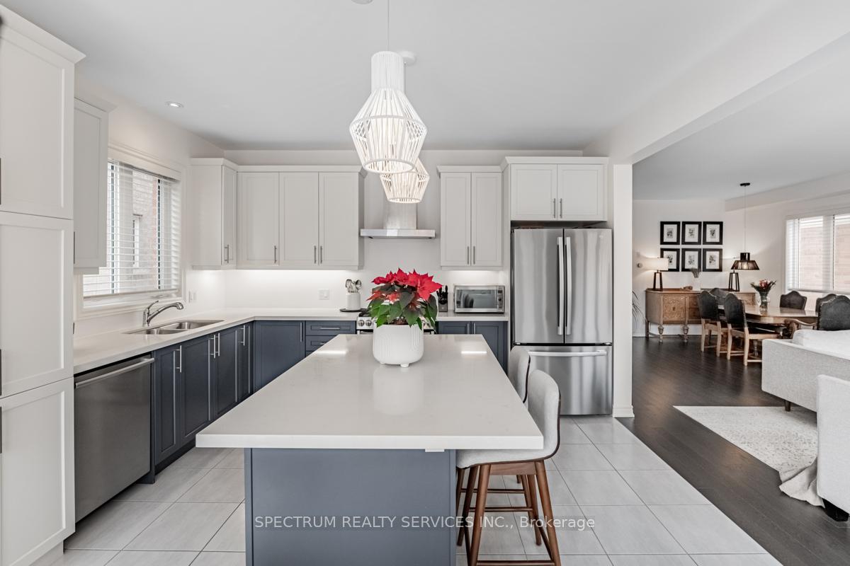 Photo 18 of 174 Whittington Drive, Hamilton, Ancaster — HOMEH
