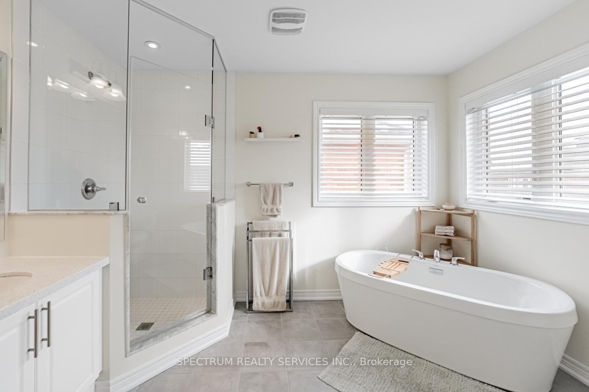 Photo 26 of 174 Whittington Drive, Hamilton, Ancaster — HOMEH