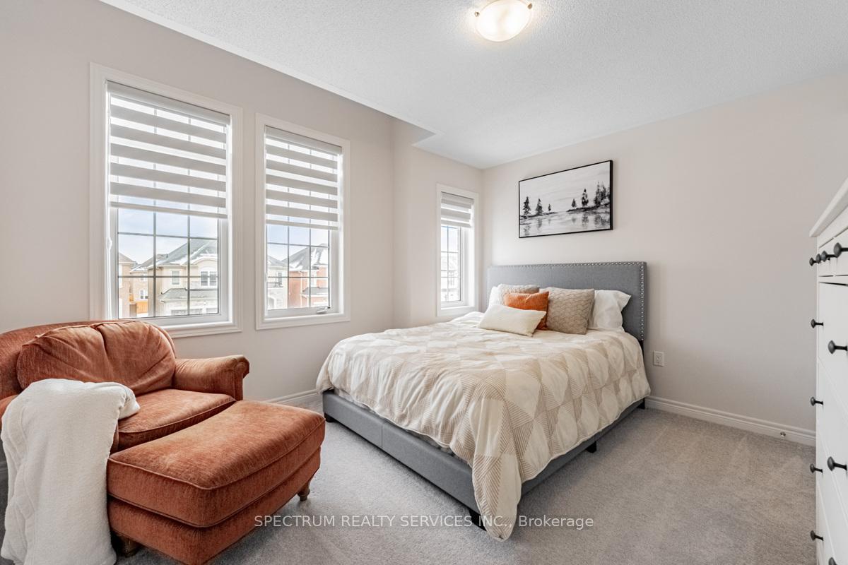 Photo 25 of 174 Whittington Drive, Hamilton, Ancaster — HOMEH