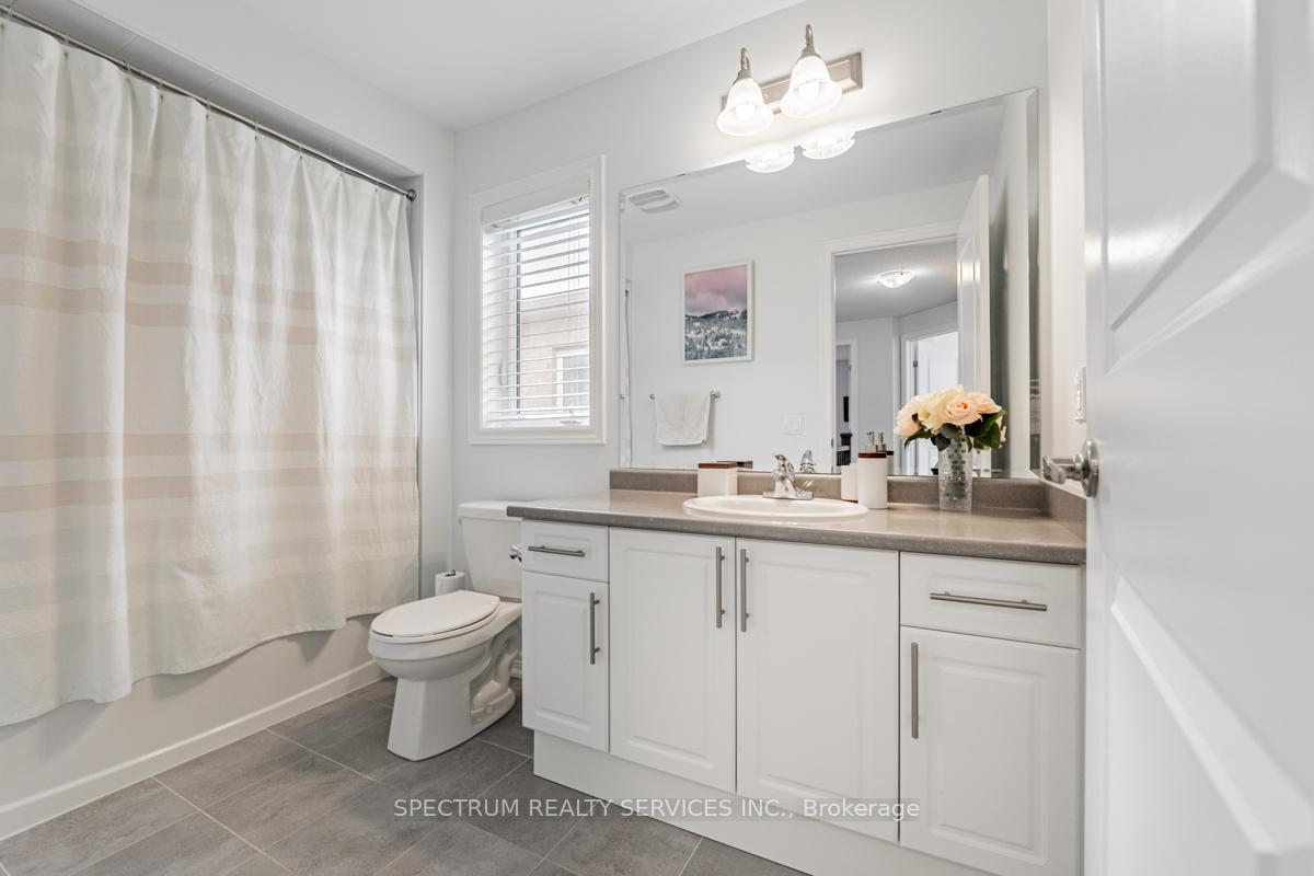Photo 23 of 174 Whittington Drive, Hamilton, Ancaster — HOMEH