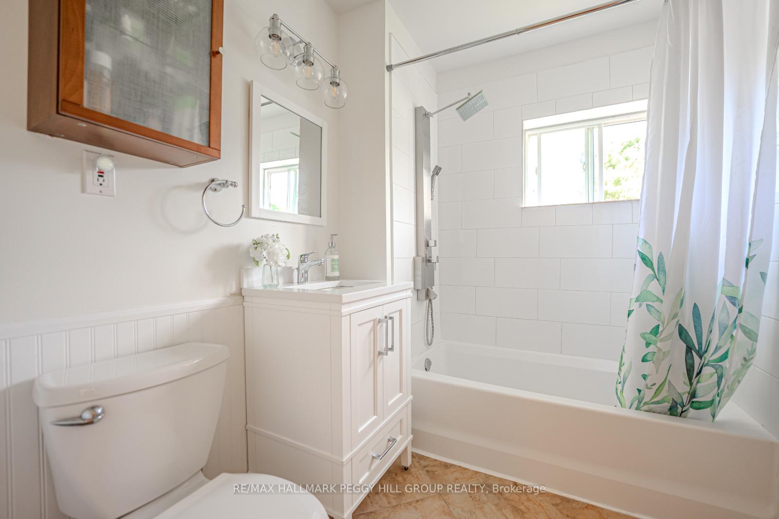 Photo 17 of 2161 Coopers Falls Road, Severn, Washago — HOMEH