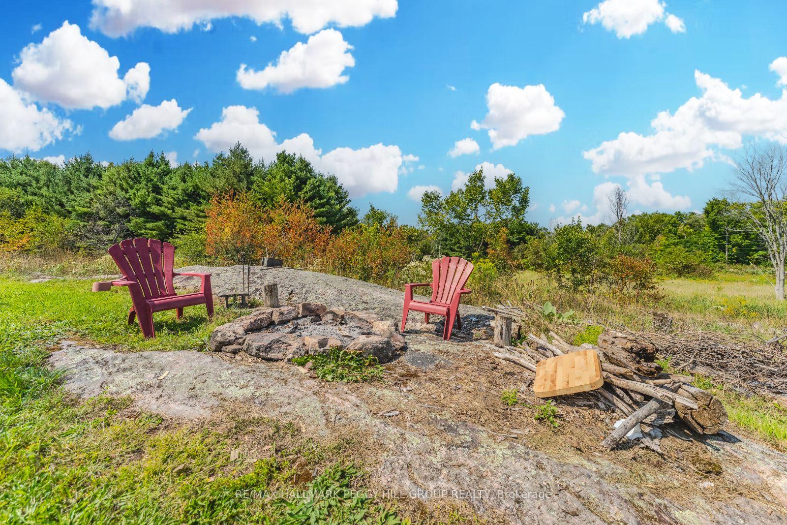 Photo 24 of 2161 Coopers Falls Road, Severn, Washago — HOMEH