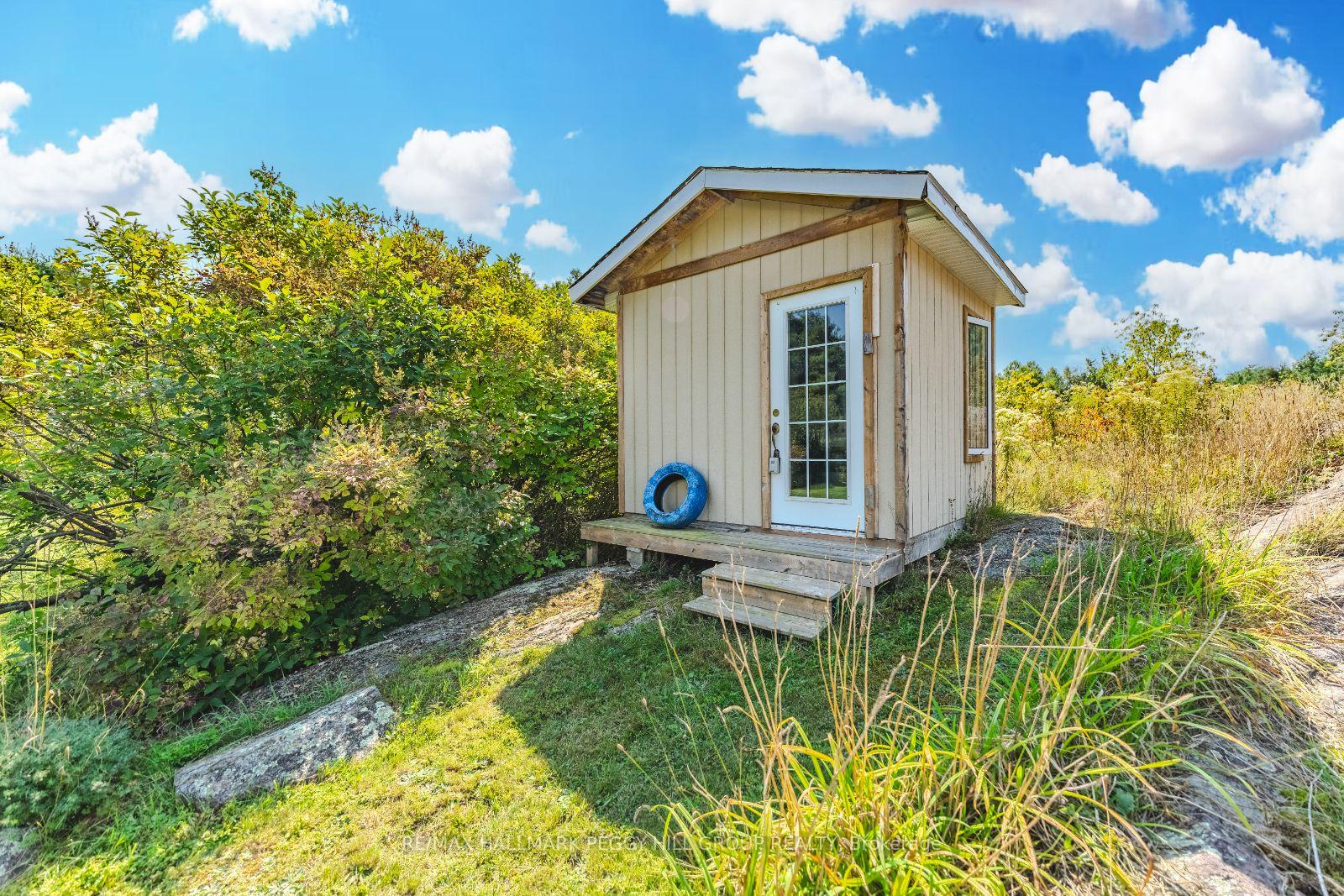 Photo 23 of 2161 Coopers Falls Road, Severn, Washago — HOMEH