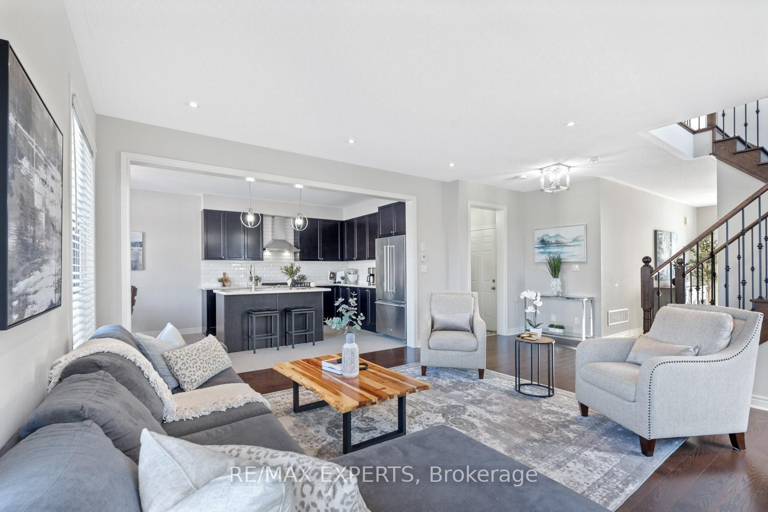 Photo 15 of 60 McCabe Lane, New Tecumseth, Tottenham — HOMEH