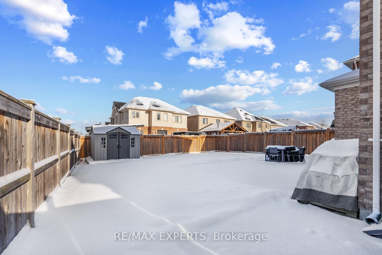 Photo 32 of 60 McCabe Lane, New Tecumseth, Tottenham — HOMEH