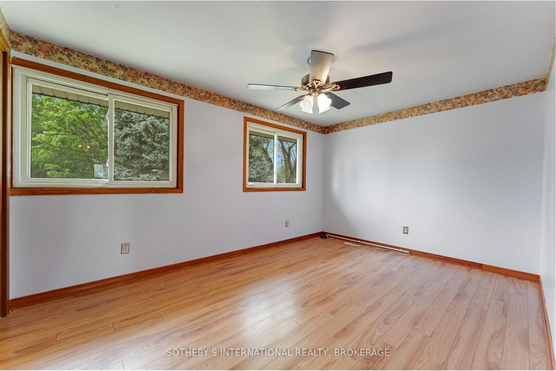 Photo 18 of 4 Huntley Crescent, St. Catharines, Carlton/Bunting — HOMEH