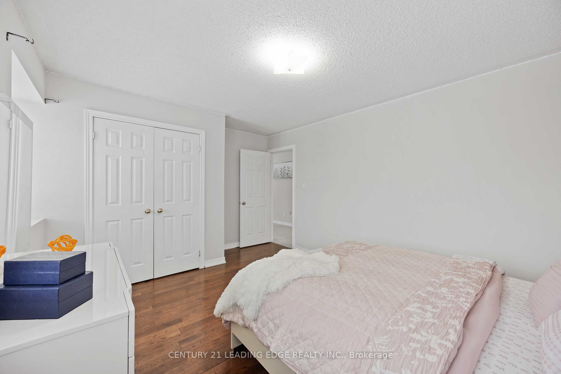 Photo 25 of 10 Shuttleworth Drive, Clarington, Courtice — HOMEH