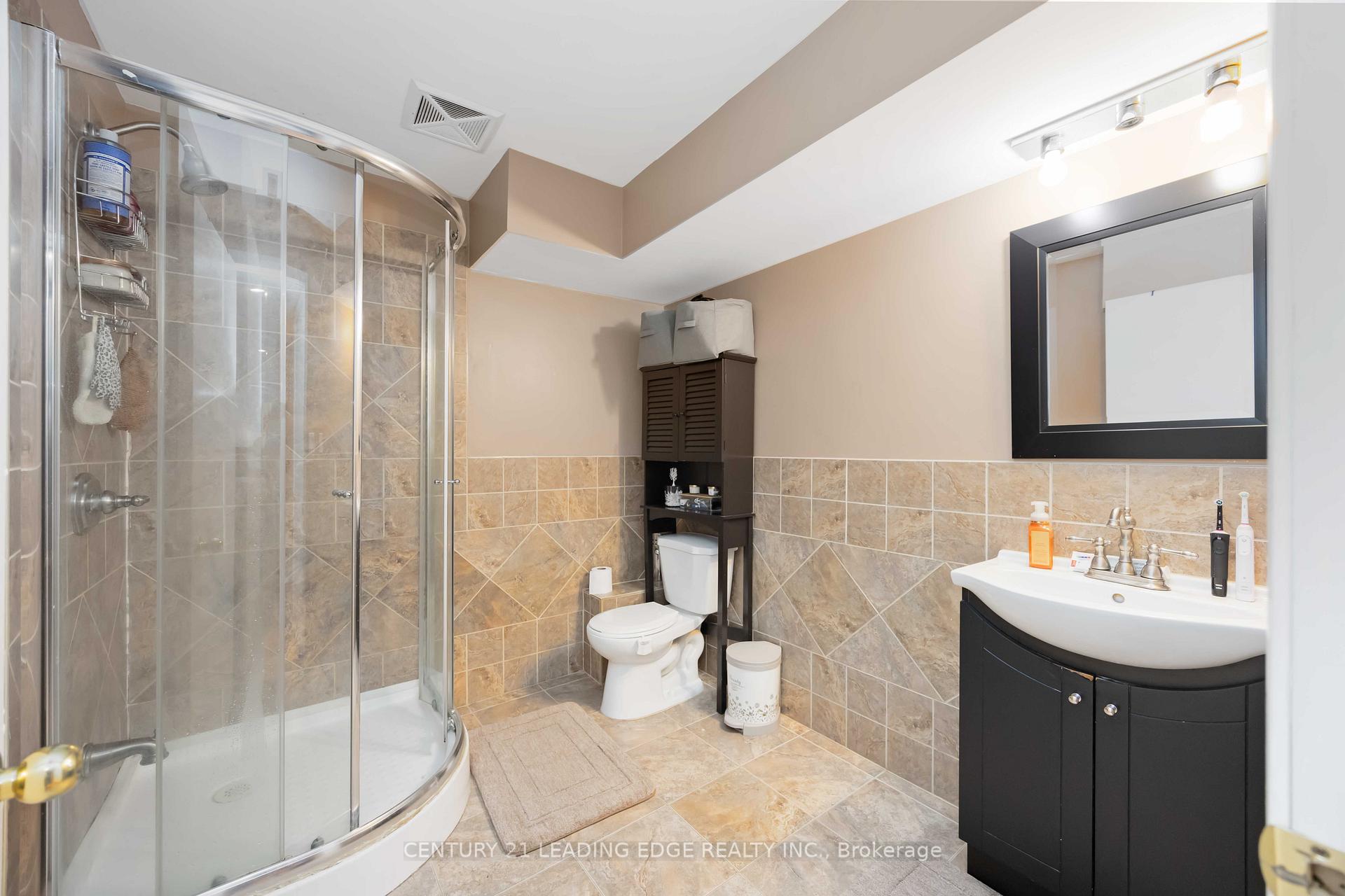 Photo 31 of 10 Shuttleworth Drive, Clarington, Courtice — HOMEH