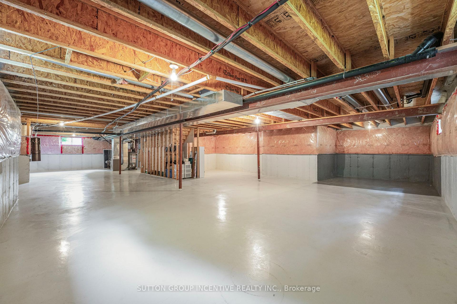 Photo 16 of 40 O'Neill Circle, Springwater, Phelpston — HOMEH