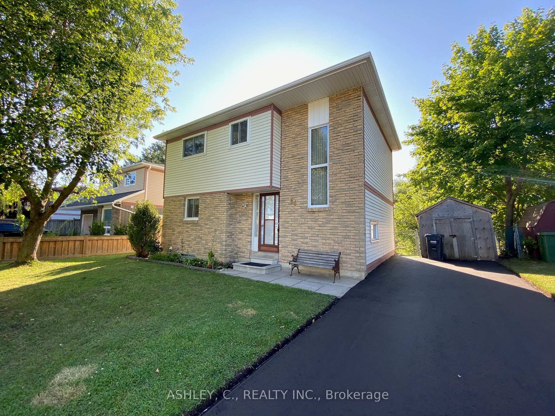 Photo 1 of 64 Downey Drive, Caledon, Bolton East — HOMEH