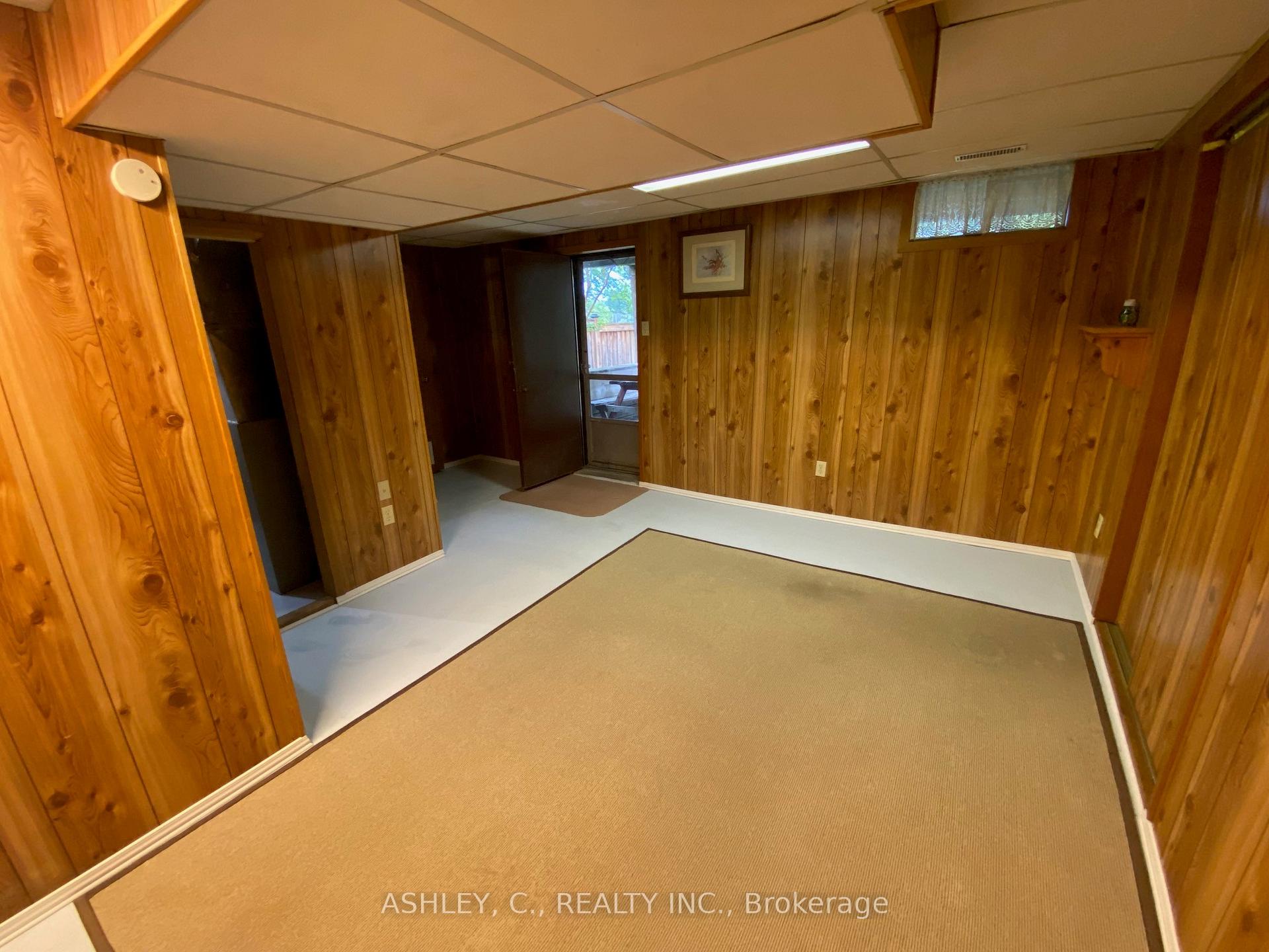 Photo 15 of 64 Downey Drive, Caledon, Bolton East — HOMEH
