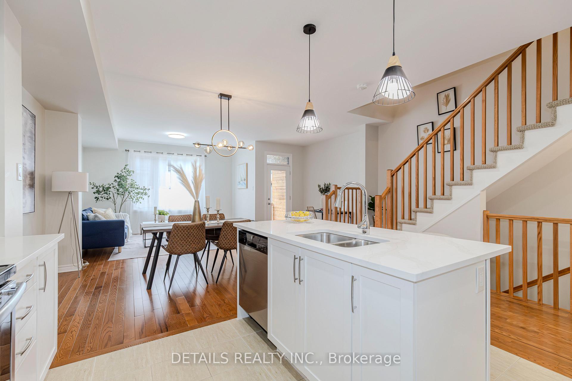 Photo 4 of 265 Tim Sheehan Place, Ottawa, Kanata - Emerald Meadows/Trailwest — HOMEH