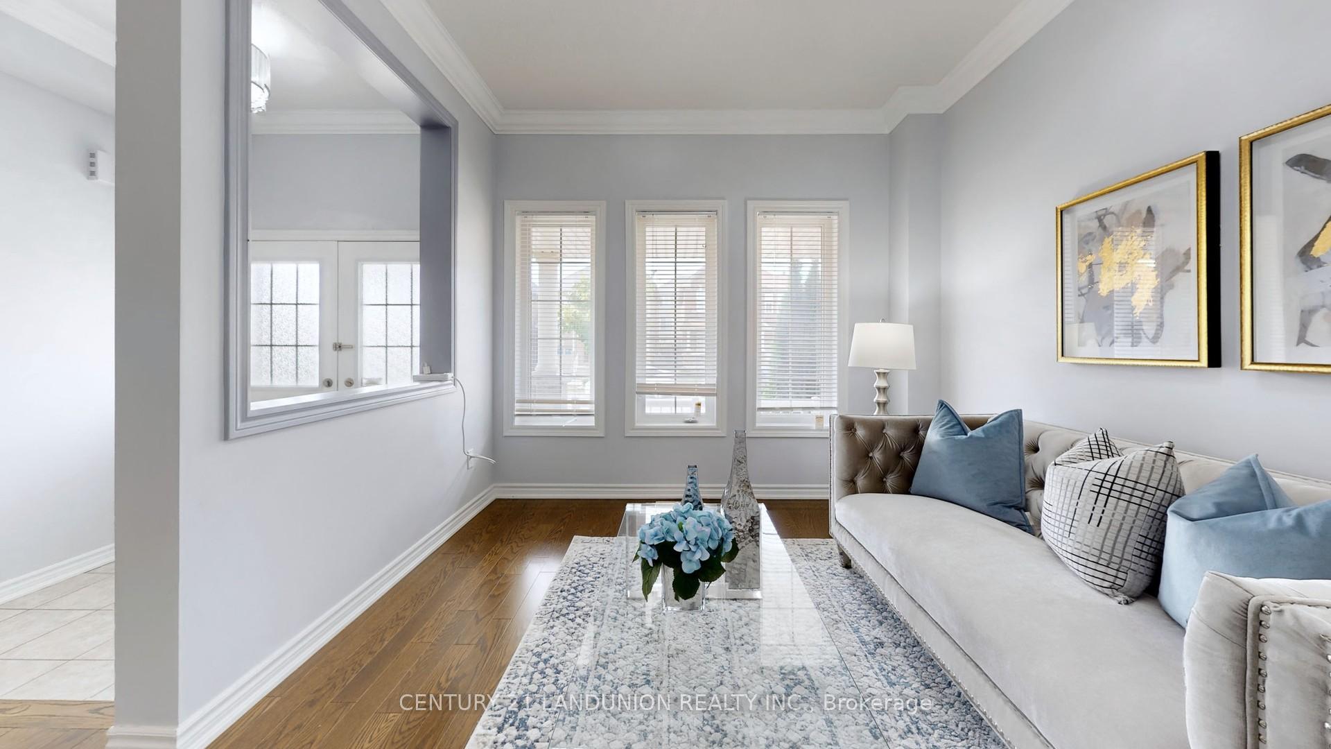 Photo 7 of 29 Greenspire Avenue, Markham, Wismer — HOMEH