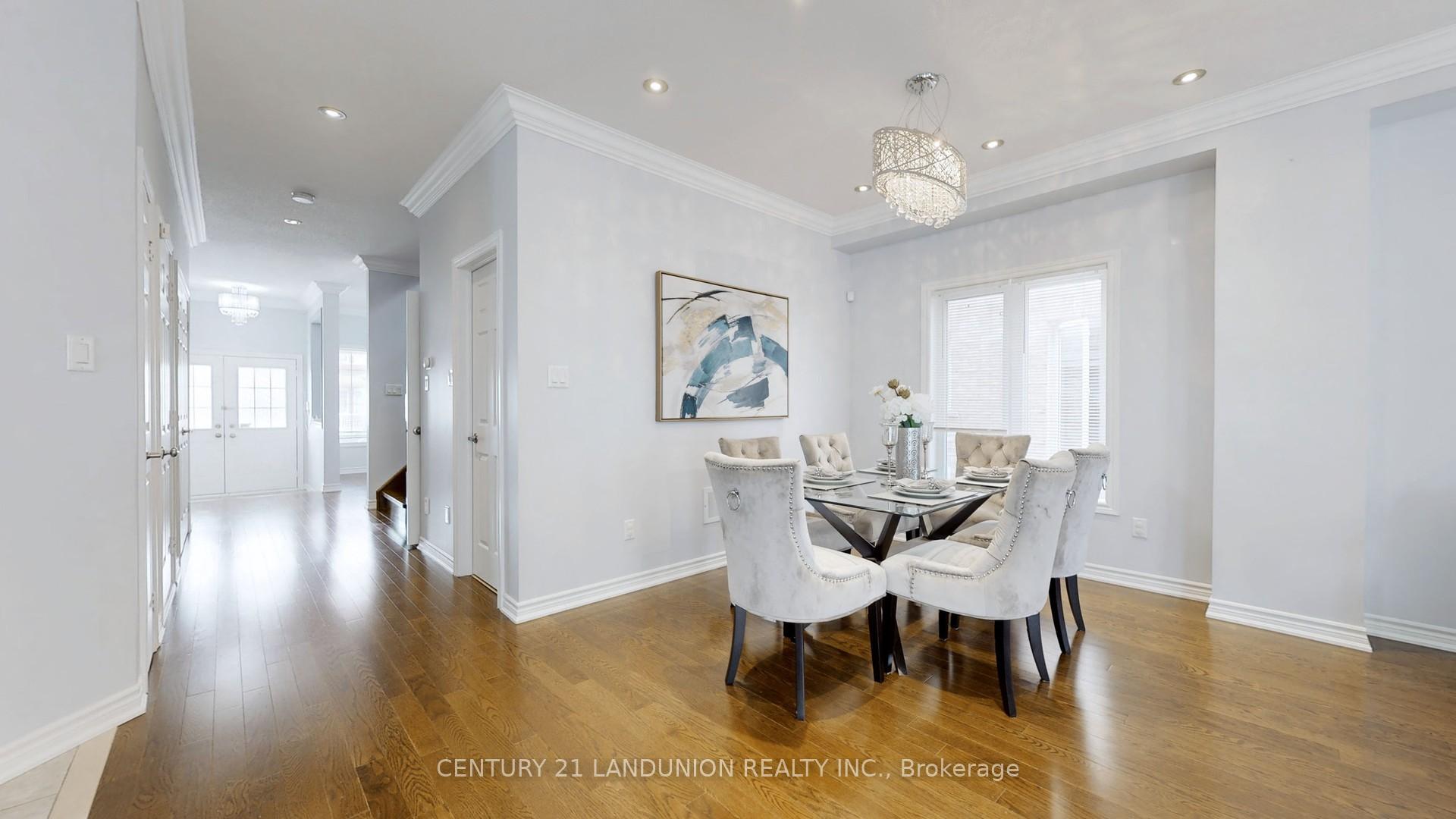Photo 3 of 29 Greenspire Avenue, Markham, Wismer — HOMEH