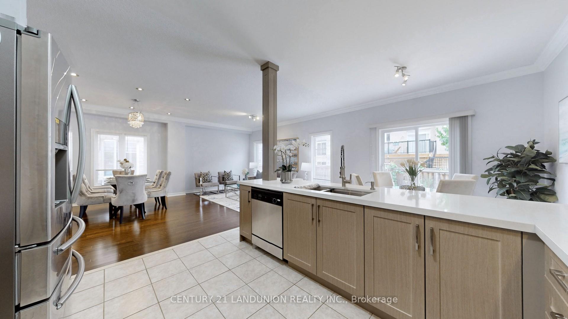 Photo 15 of 29 Greenspire Avenue, Markham, Wismer — HOMEH