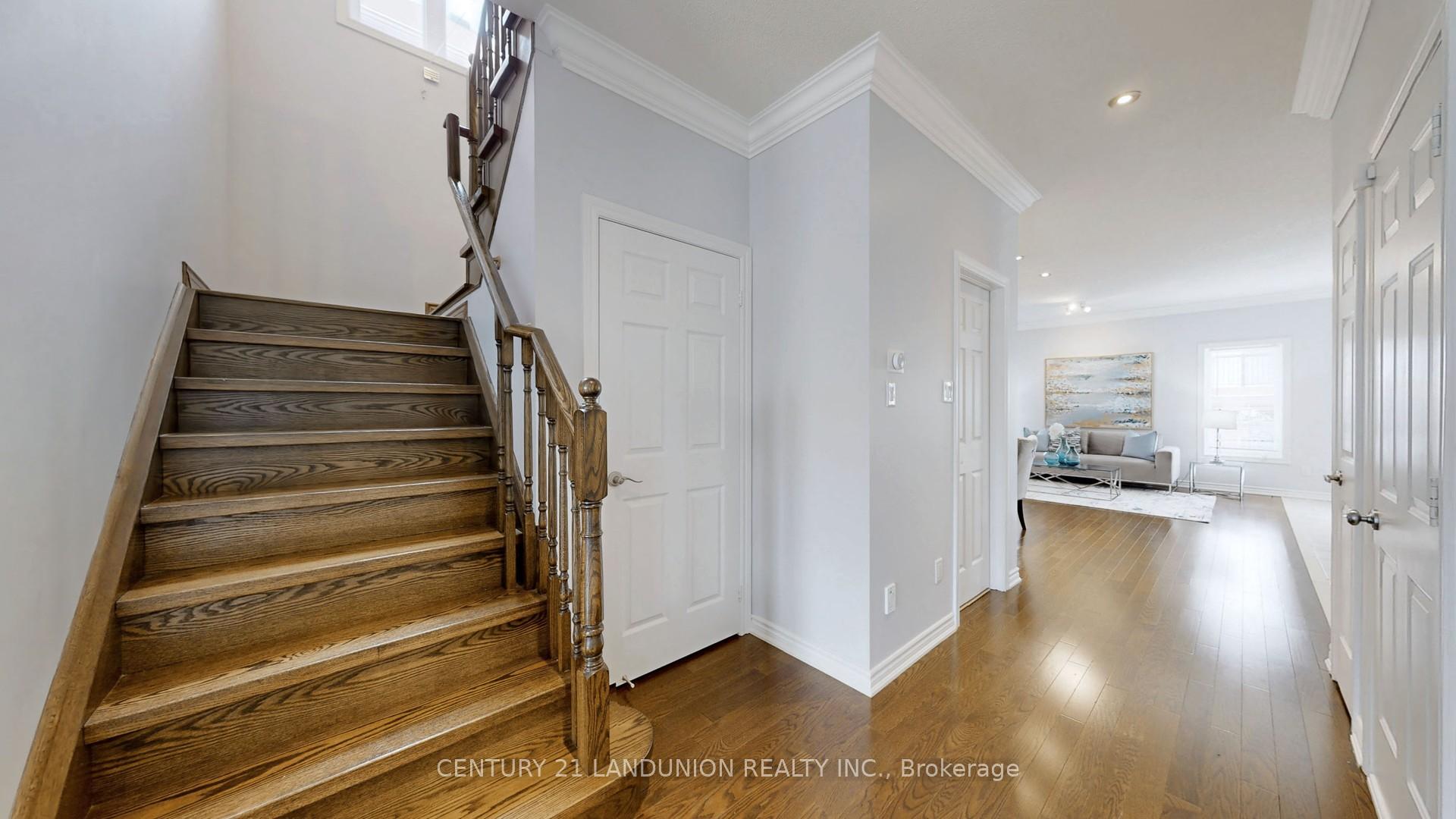 Photo 18 of 29 Greenspire Avenue, Markham, Wismer — HOMEH