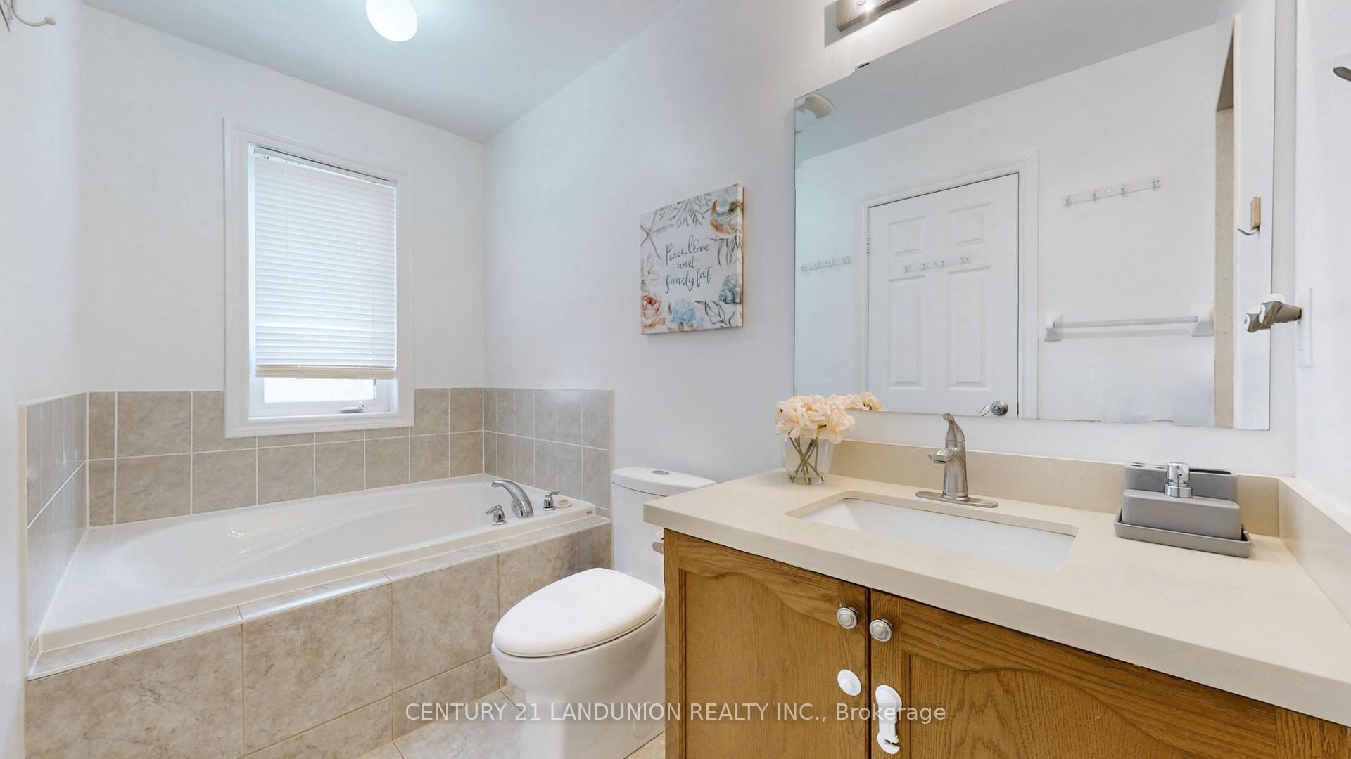 Photo 27 of 29 Greenspire Avenue, Markham, Wismer — HOMEH