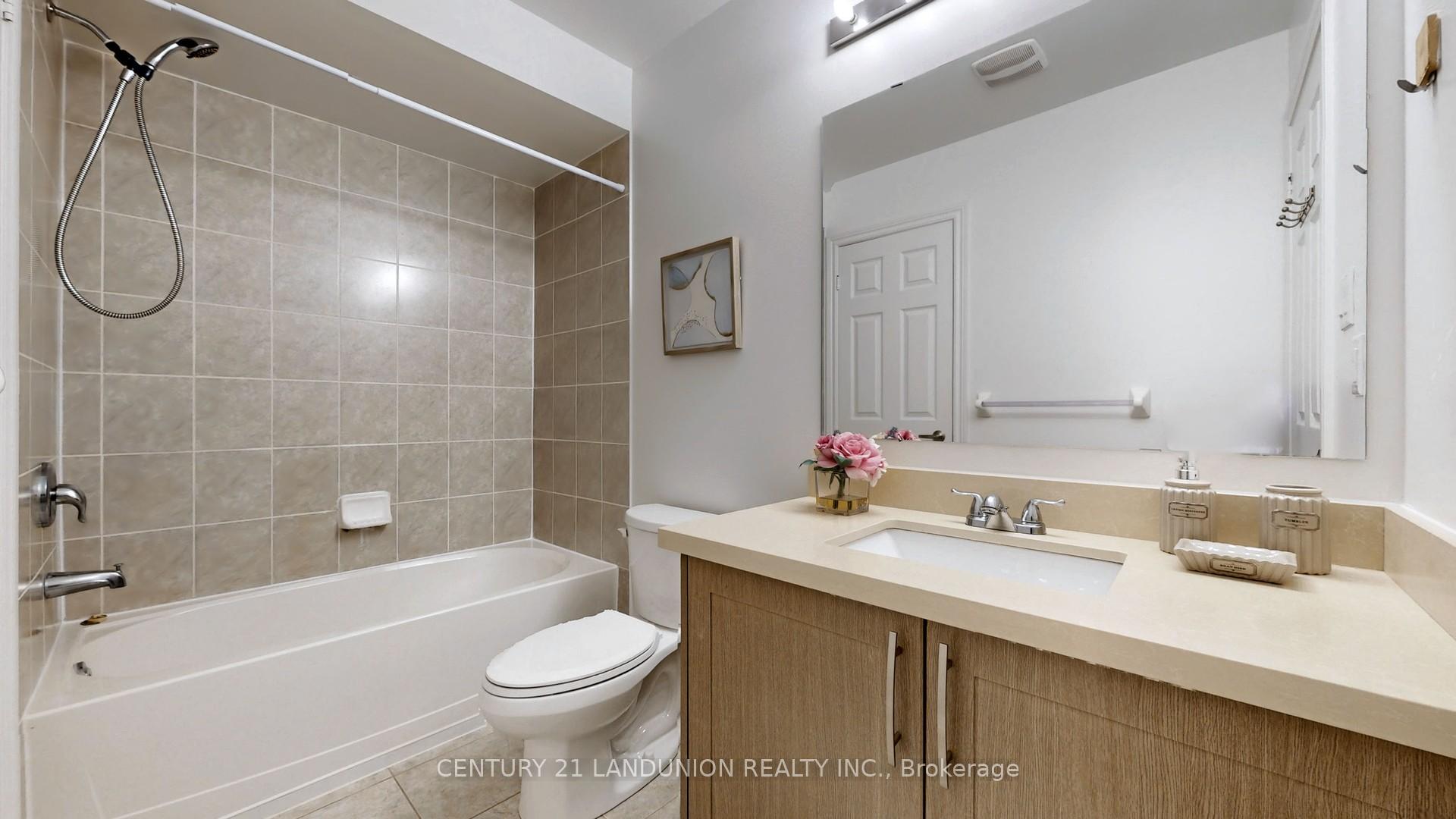 Photo 31 of 29 Greenspire Avenue, Markham, Wismer — HOMEH