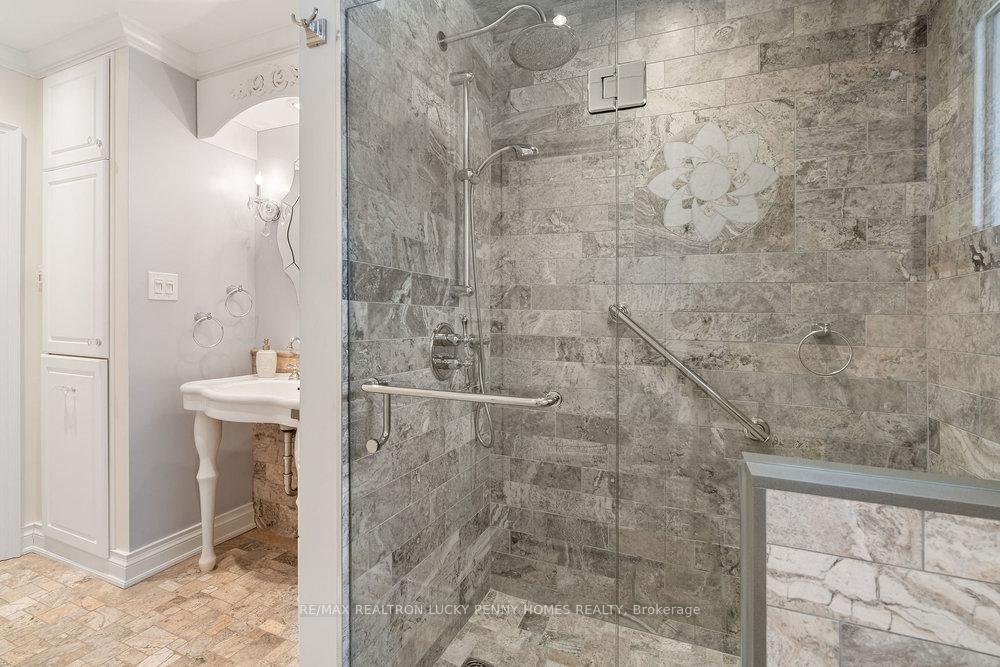 Photo 20 of 20 Bakerdale Road, Markham, Bullock — HOMEH