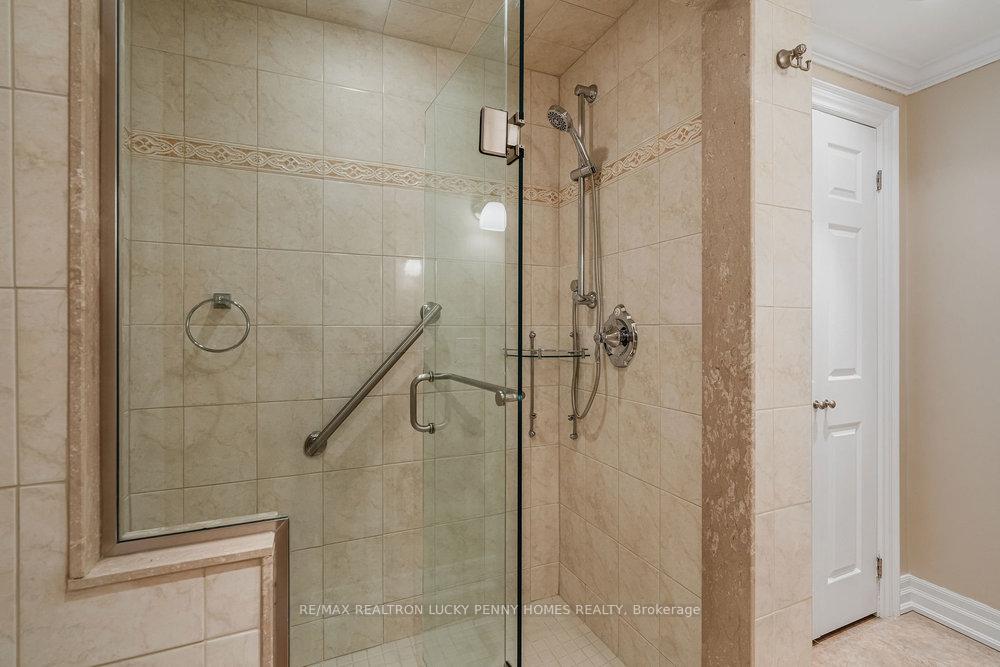 Photo 33 of 20 Bakerdale Road, Markham, Bullock — HOMEH