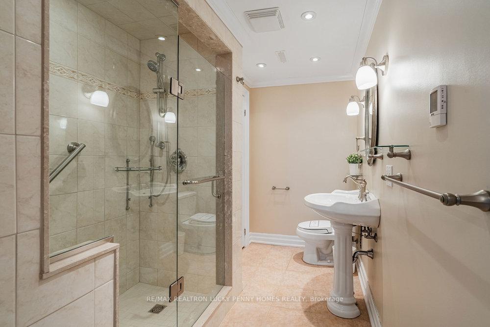 Photo 29 of 20 Bakerdale Road, Markham, Bullock — HOMEH