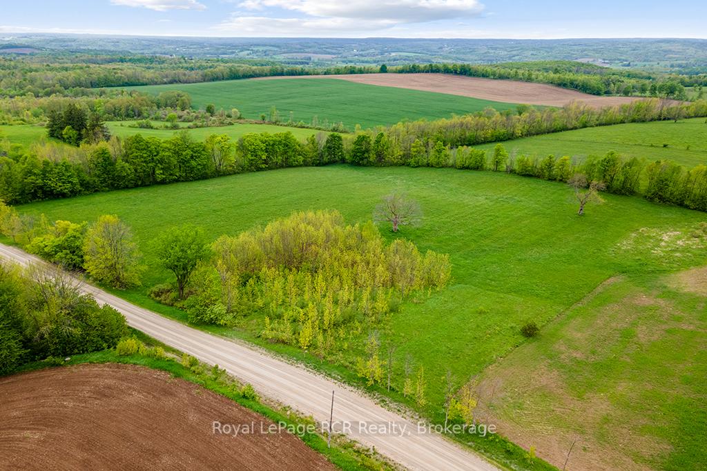 Photo 2 of Conc 11, Meaford — HOMEH