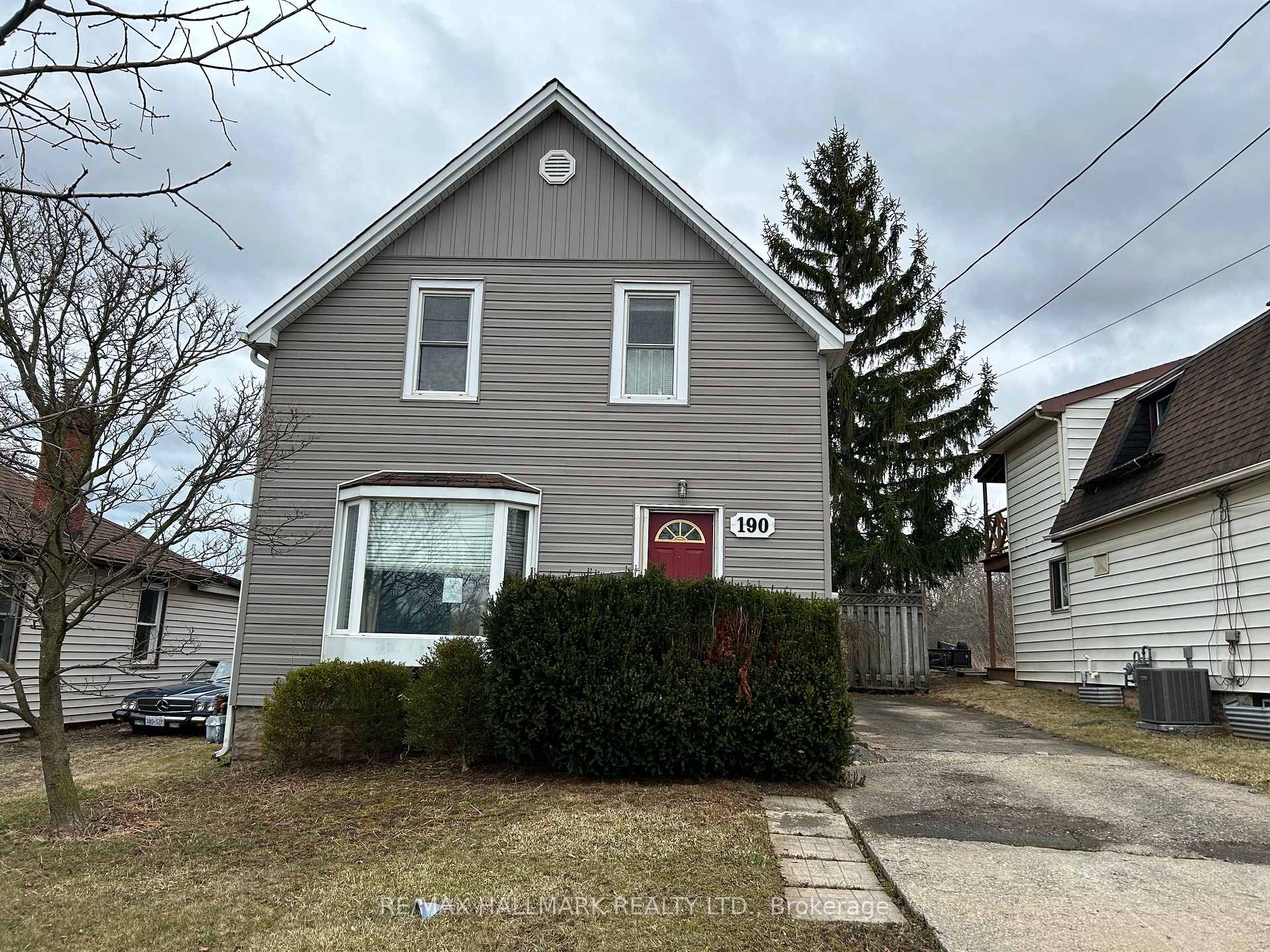 Photo 1 of 190 Fruitland Road, Hamilton, Stoney Creek — HOMEH