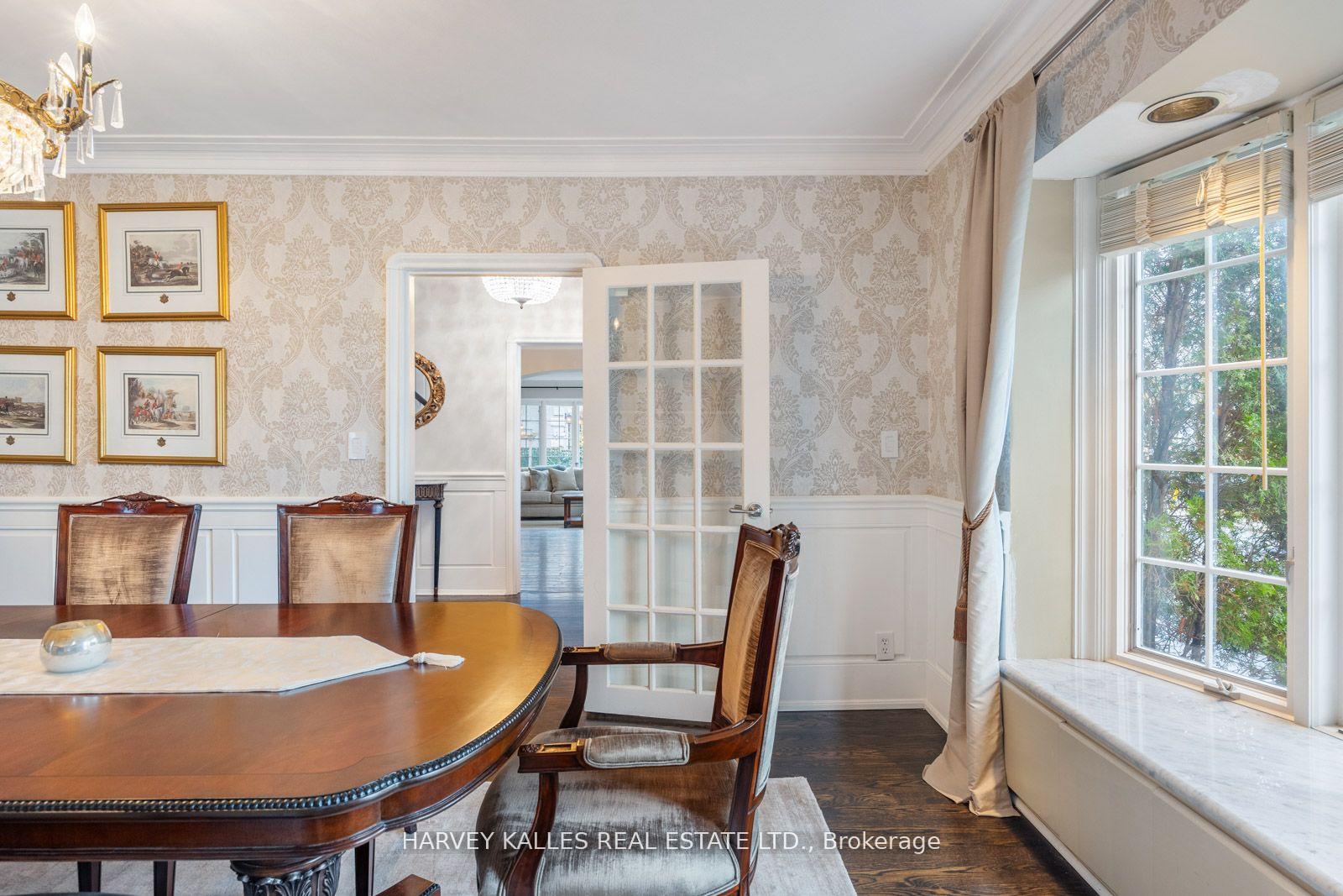 Photo 8 of 57 Ridge Hill Drive, Toronto, Forest Hill North — HOMEH