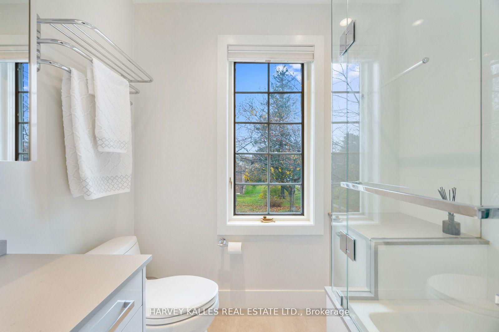 Photo 15 of 57 Ridge Hill Drive, Toronto, Forest Hill North — HOMEH