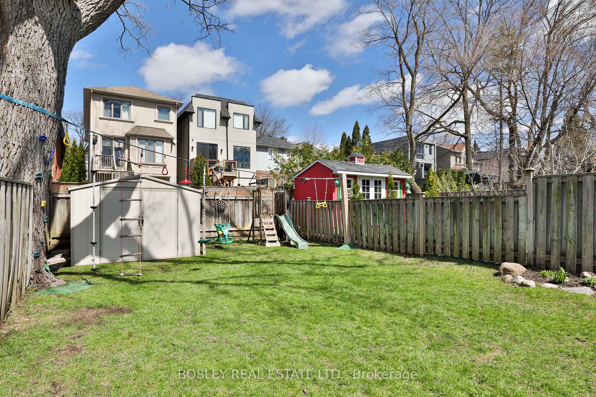 Photo 20 of 516 Millwood Road, Toronto, Mount Pleasant East — HOMEH