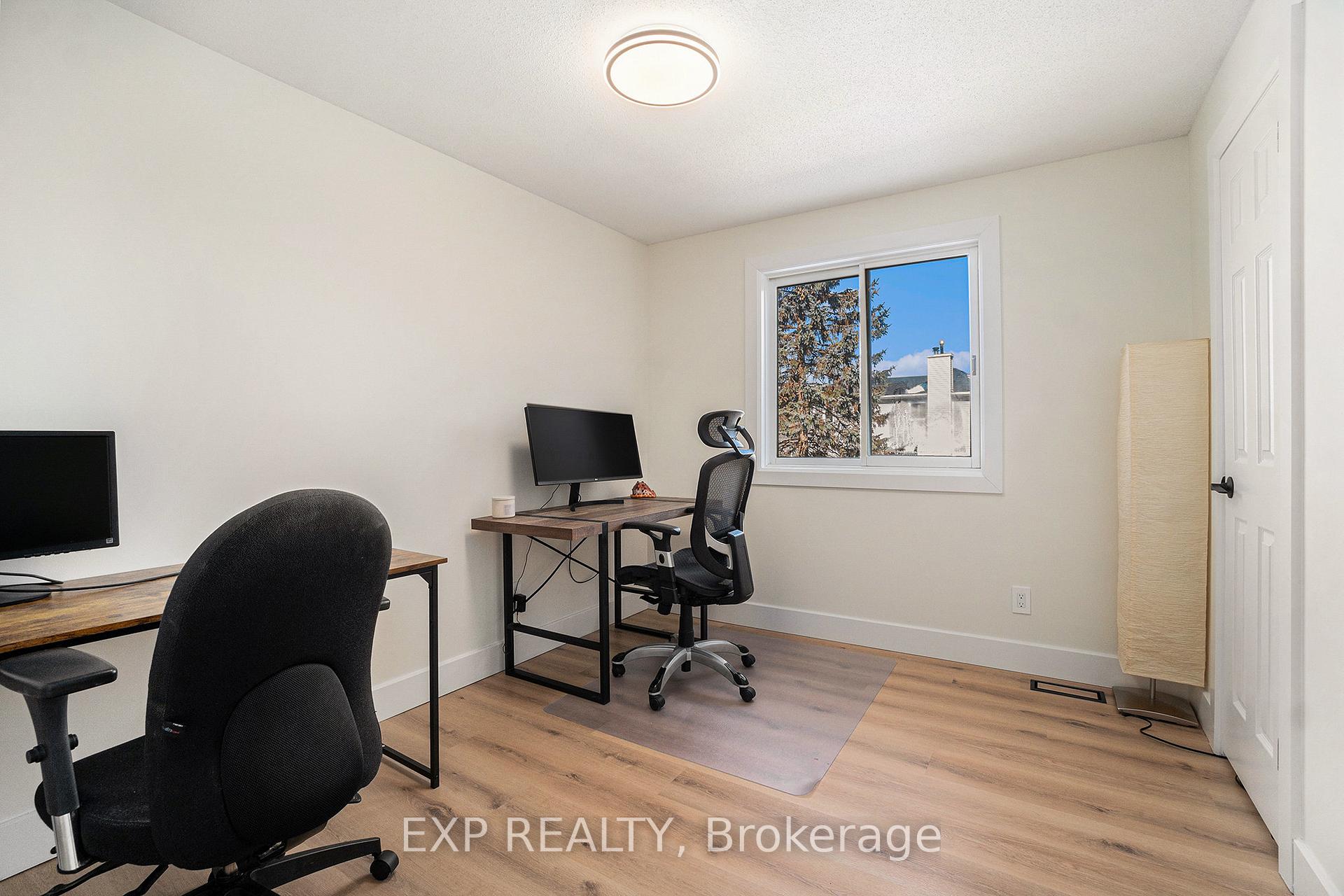 Photo 23 of 16 Weybridge Drive, Ottawa, Barrhaven - Cedargrove/Fraserdale — HOMEH