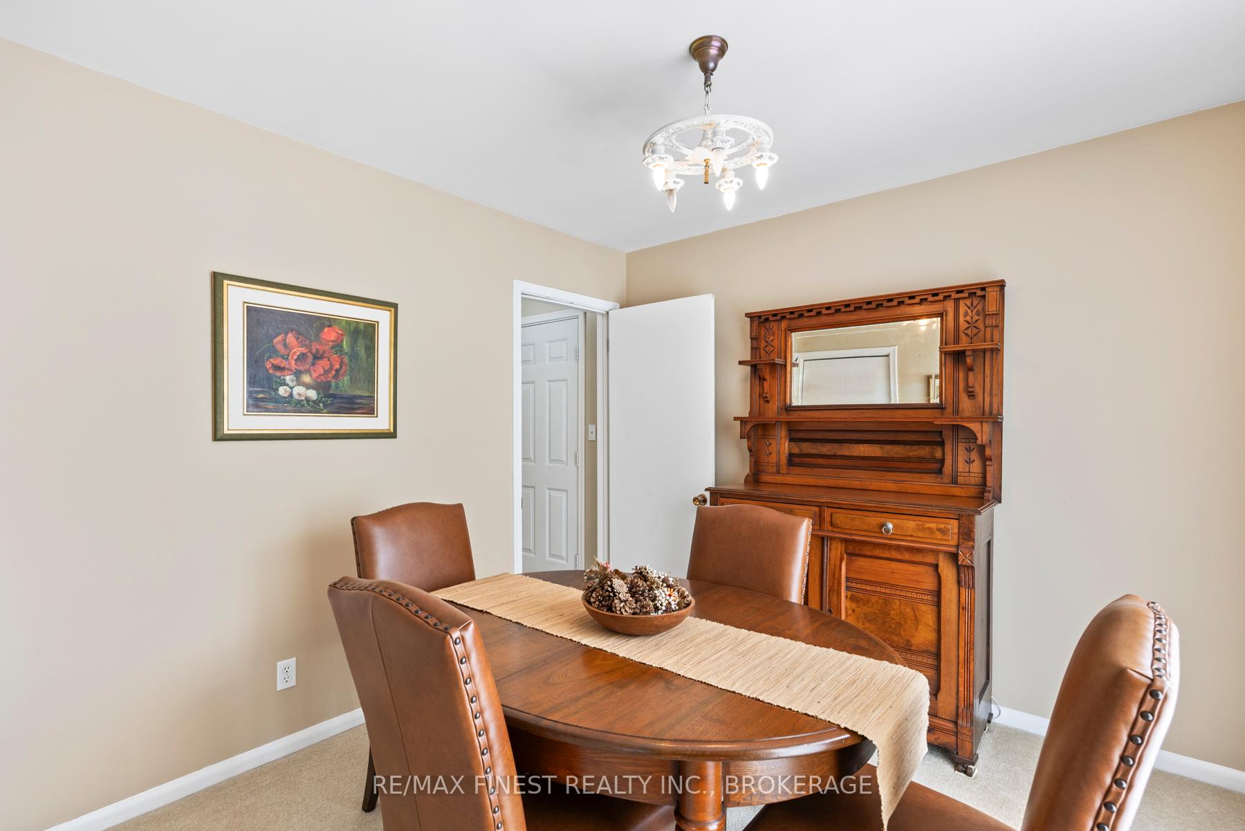Photo 11 of 710 Fleet Street, Kingston, South of Taylor-Kidd Blvd — HOMEH