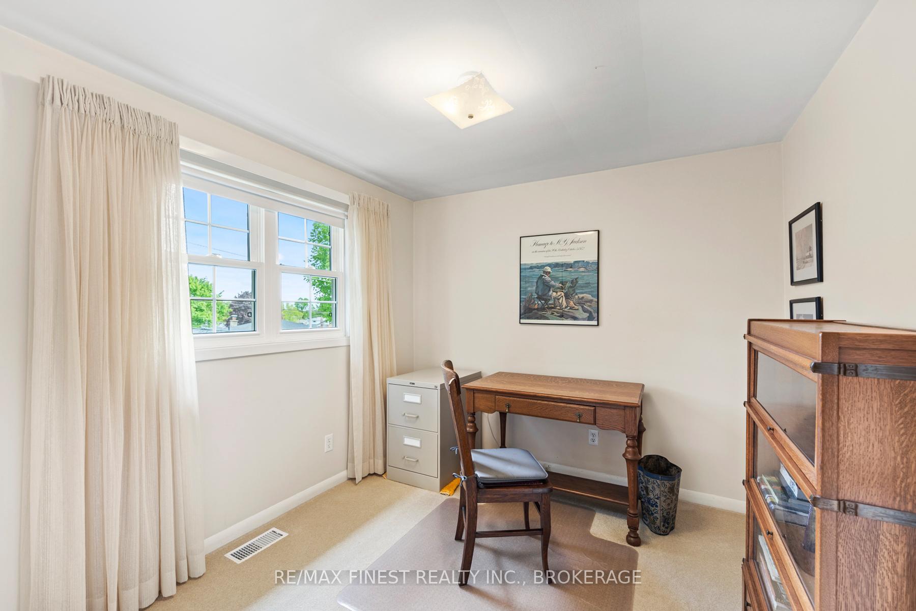 Photo 33 of 710 Fleet Street, Kingston, South of Taylor-Kidd Blvd — HOMEH