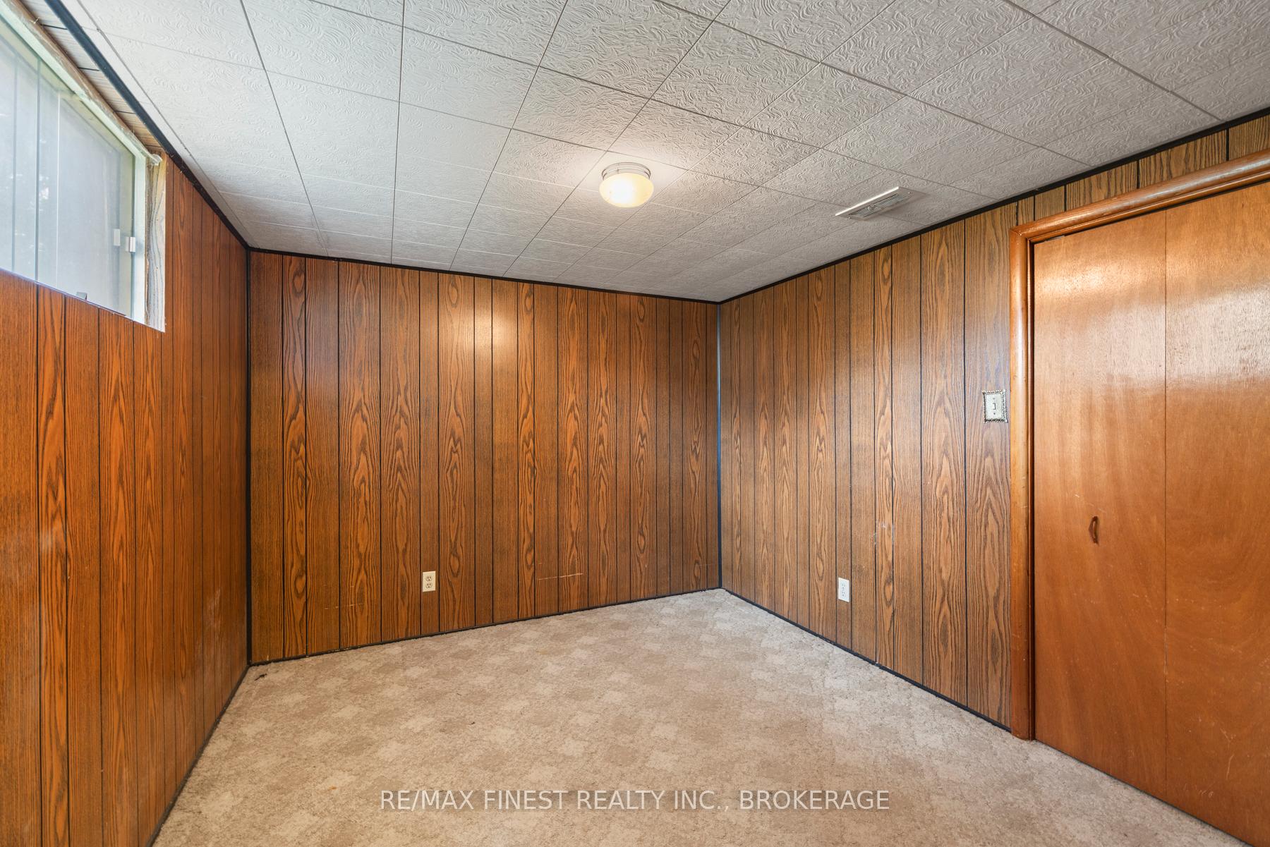 Photo 38 of 710 Fleet Street, Kingston, South of Taylor-Kidd Blvd — HOMEH