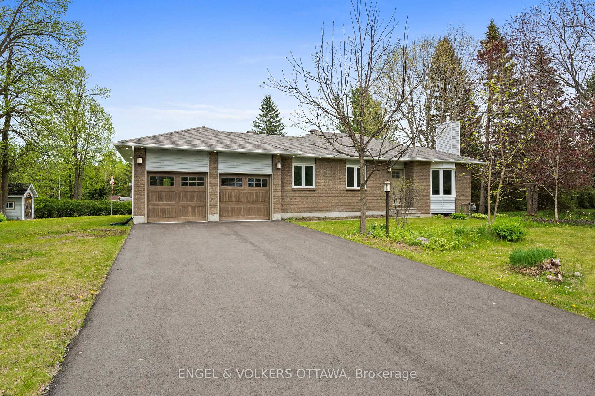 Front of 1375 Trebla Way