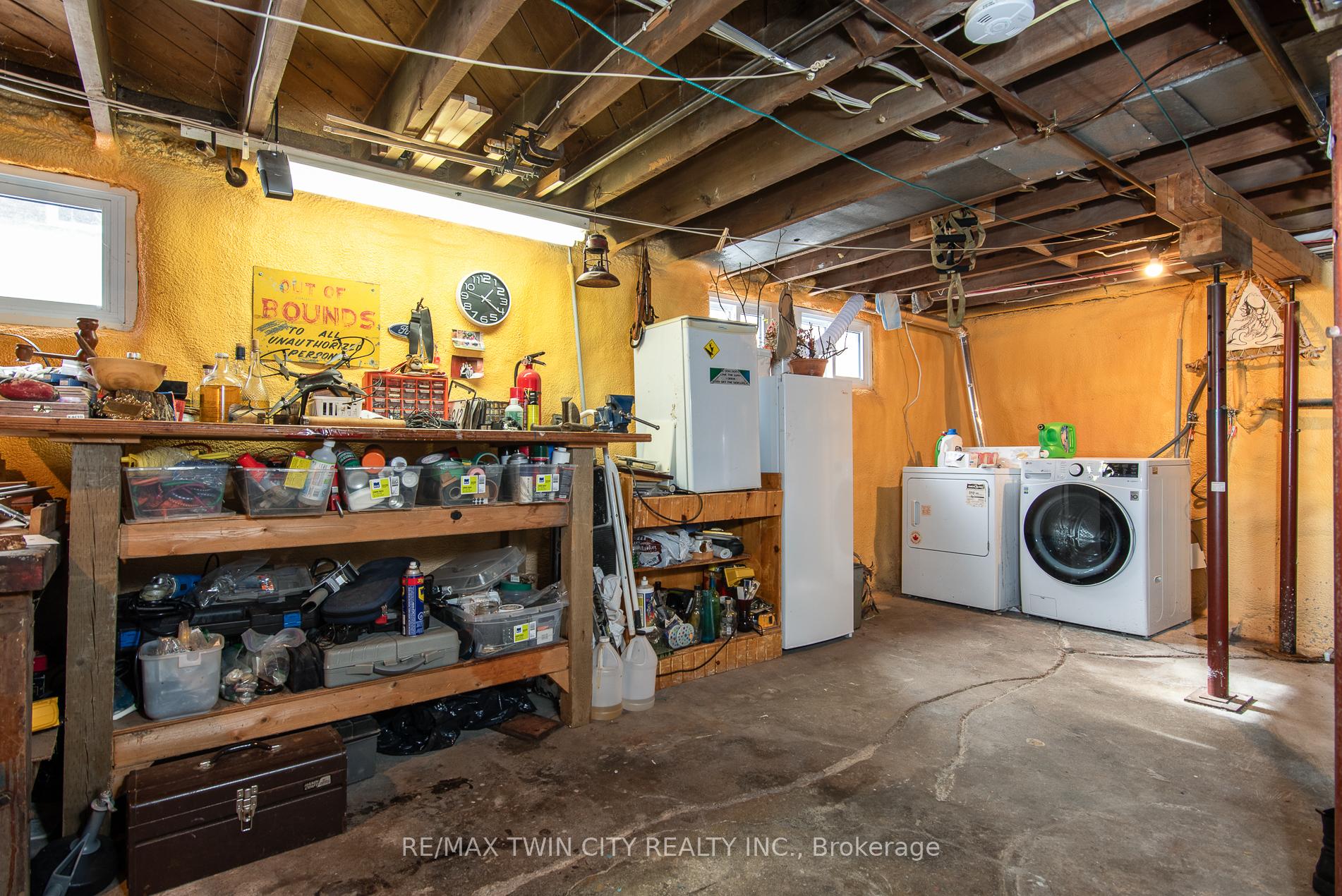 Photo 23 of 3640 Nafziger Road, Wellesley — HOMEH