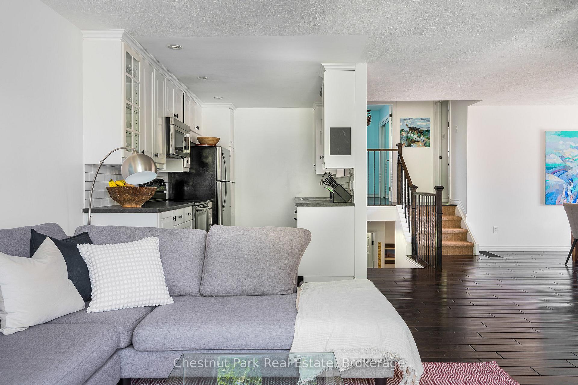 Photo 5 of 395 Peel Street, Collingwood — HOMEH