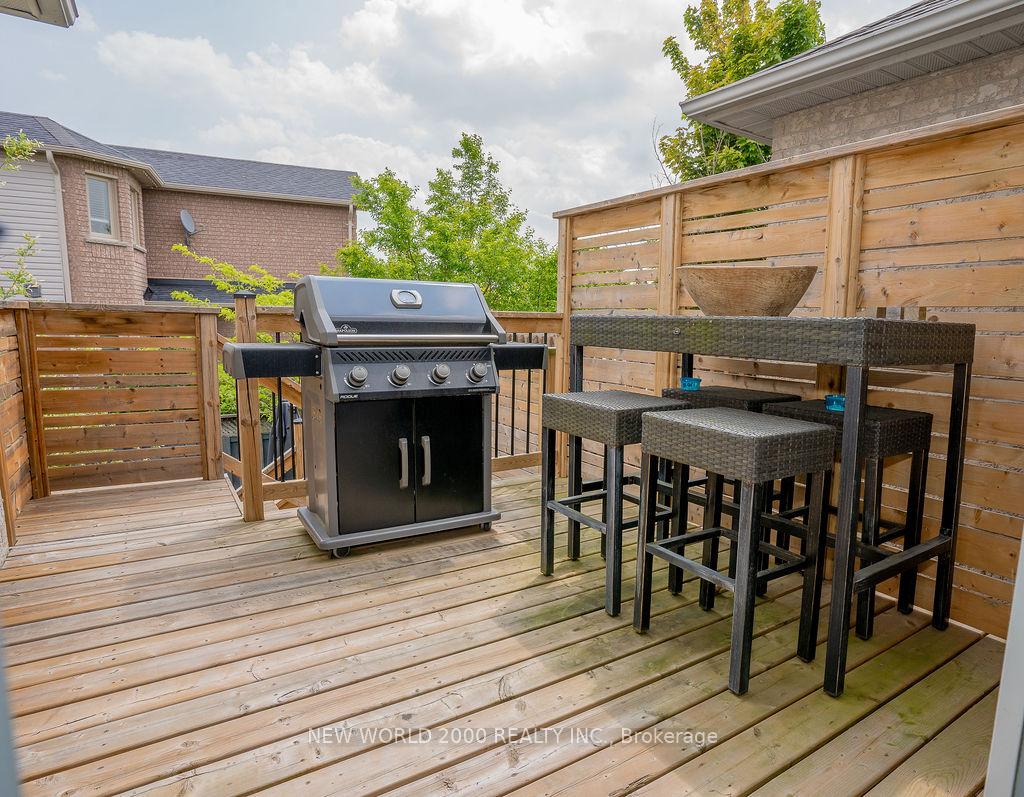 Photo 11 of 3 Rundle Crescent, Barrie, Holly — HOMEH