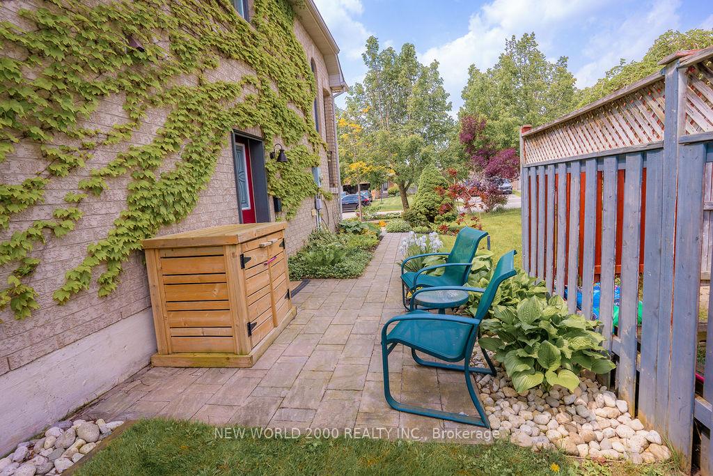 Photo 21 of 3 Rundle Crescent, Barrie, Holly — HOMEH