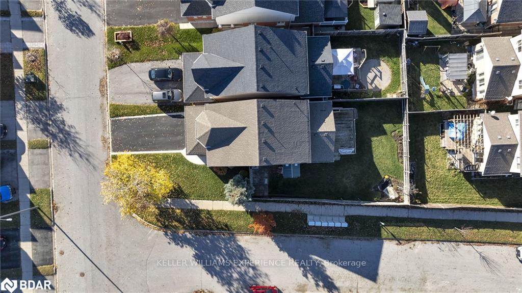 Photo 26 of 1112 Kell Street, Innisfil, Alcona — HOMEH