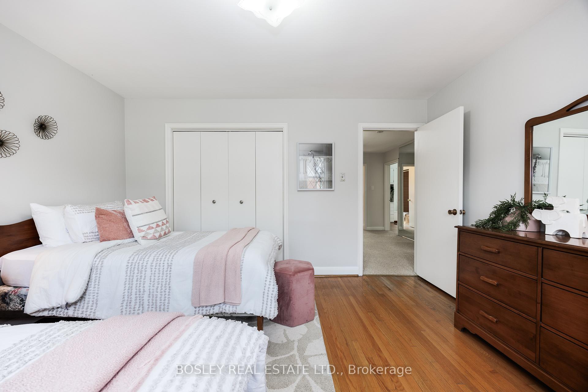 Photo 25 of 265 Chaplin Crescent, Toronto, Forest Hill South — HOMEH