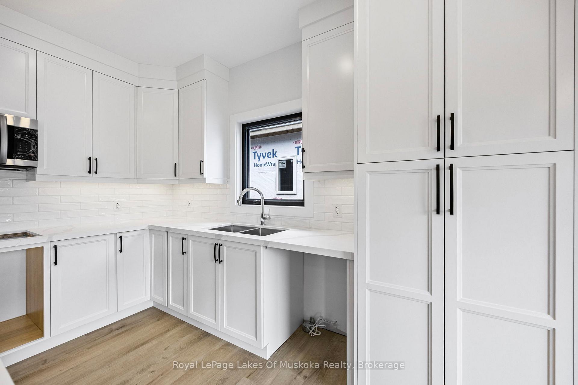 Photo 6 of 128 Brandon Avenue, Severn, Coldwater — HOMEH