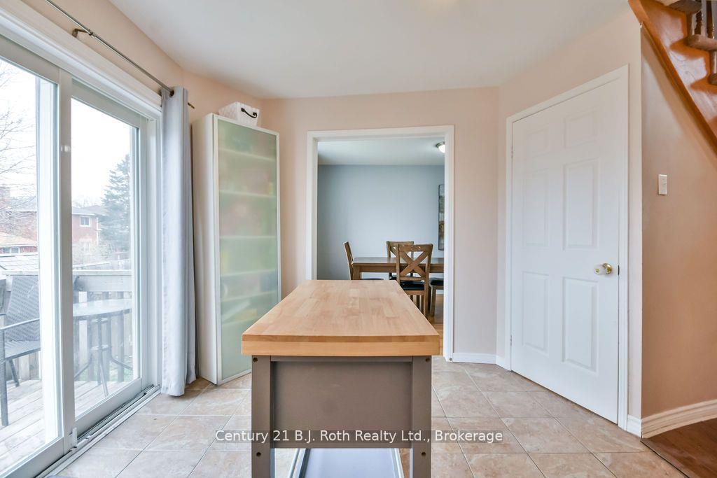 Photo 16 of 342 Cundles Road W, Barrie, 400 West — HOMEH