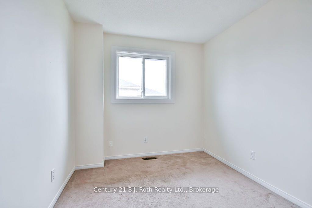 Photo 21 of 342 Cundles Road W, Barrie, 400 West — HOMEH