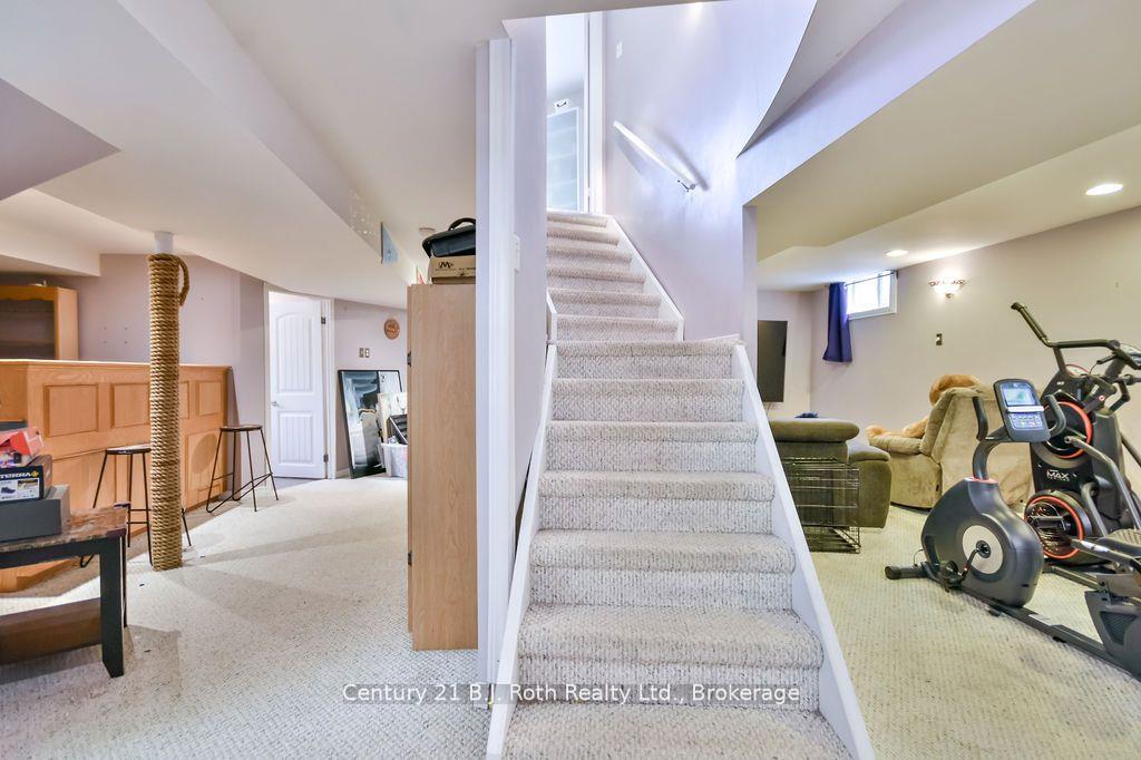 Photo 39 of 342 Cundles Road W, Barrie, 400 West — HOMEH