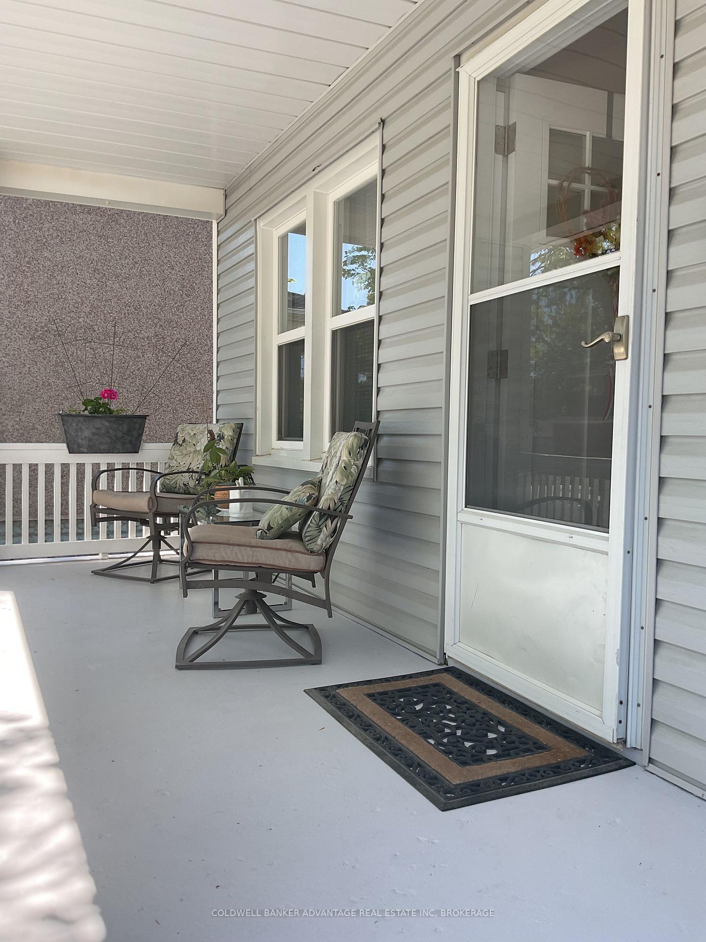 Photo 26 of 93 Garner Avenue E, Welland, Welland Downtown — HOMEH